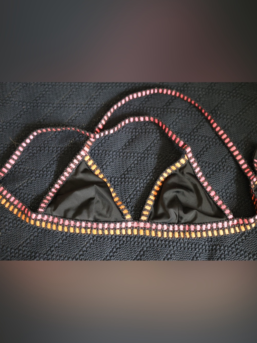 VS Victoria’s Secret Black Crochet-Trim Triangle Bikini Top pink & orange